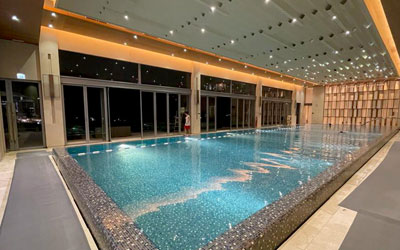 Indoor swimming pool